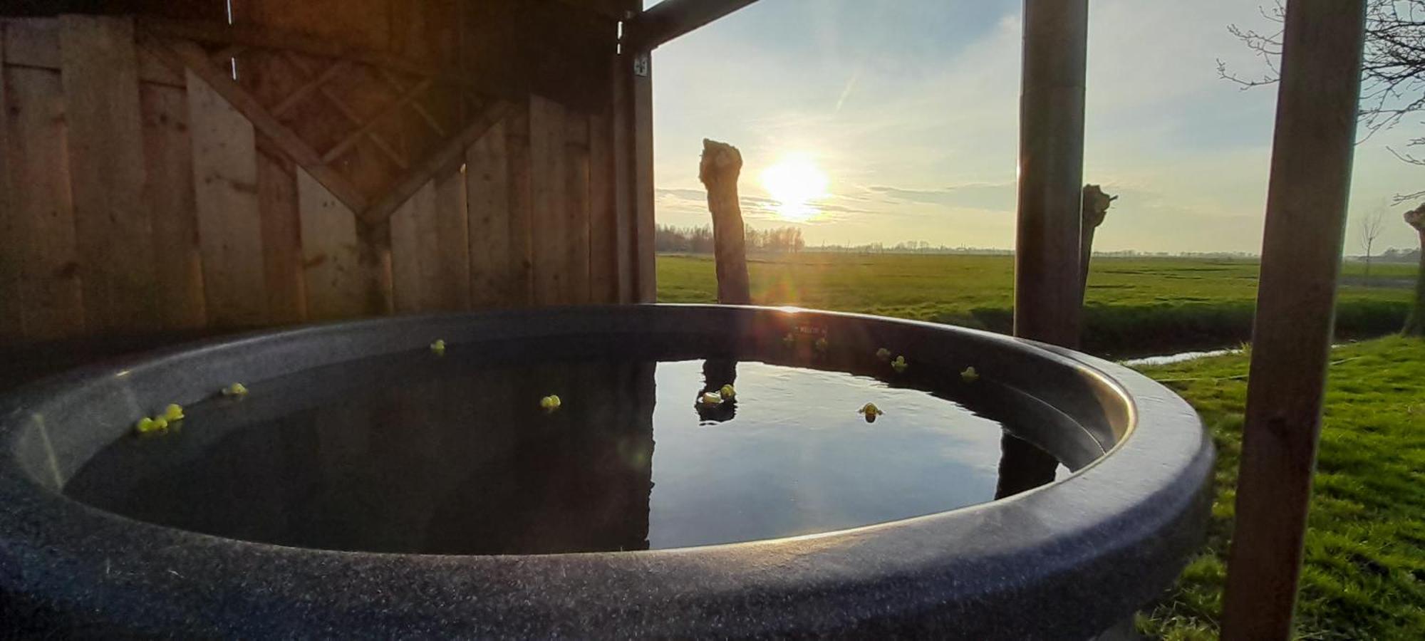 Stacaravan Op De Paardenboerderij Снек Екстер'єр фото